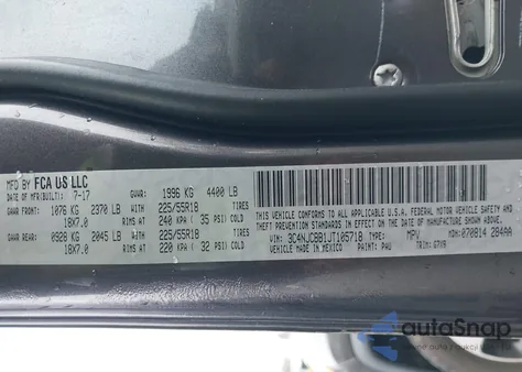 2018 Jeep Compass Latitude Fwd z USA, uszkodzony, nr VIN 3C4NJCBB1JT105718